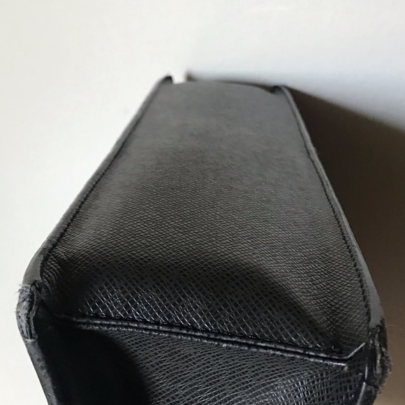 LOUIS VUITTON Khazan Taïga Briefcase - Picture 6 of 8